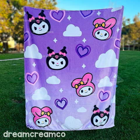 Lilac Lovespell Fleece Blanket